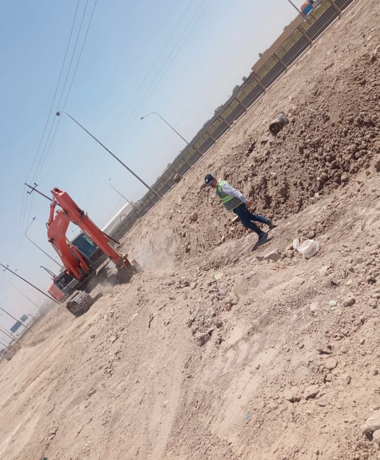 إنشاء طريق المنتظر — قرب مدرسة عمان